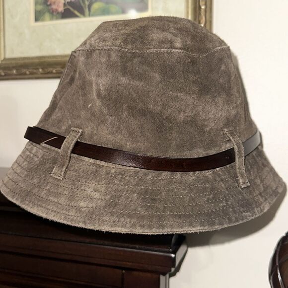 FILIPPO CATARZI VINTAGE CHOCOLATE BROWN SUEDE BUCKET HAT - Picture 3 of 8